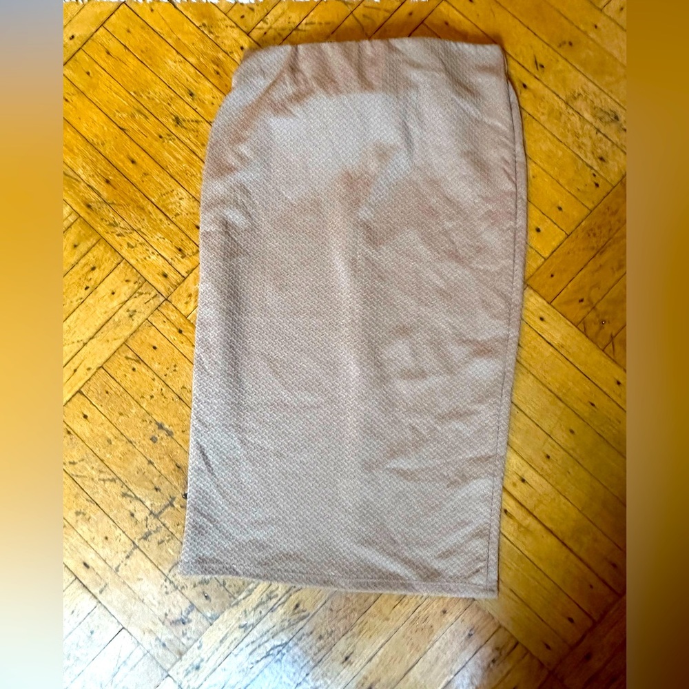 Pencil bodycon mid-skirt - Forever 21 sz. L tan